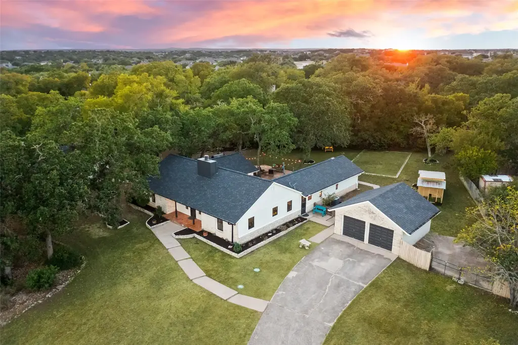 16506 Westview Trl, Austin