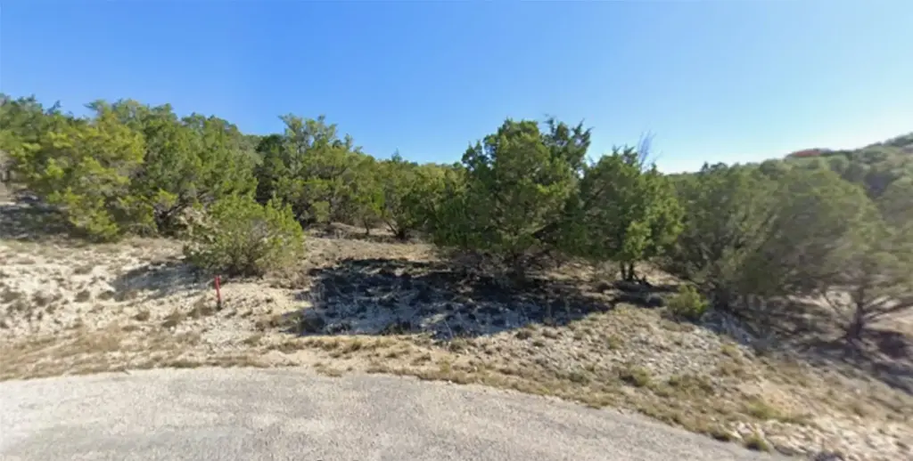 1004 Parton Rd, Canyon Lake