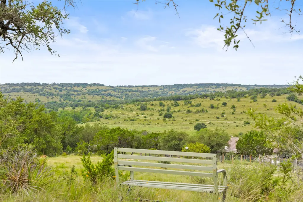 5834 Fall Creek Rd, Spicewood