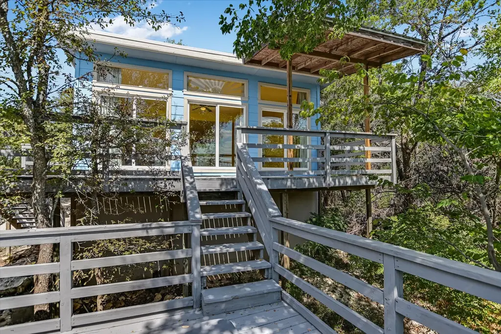 1070 Box Canyon Rd, Wimberley