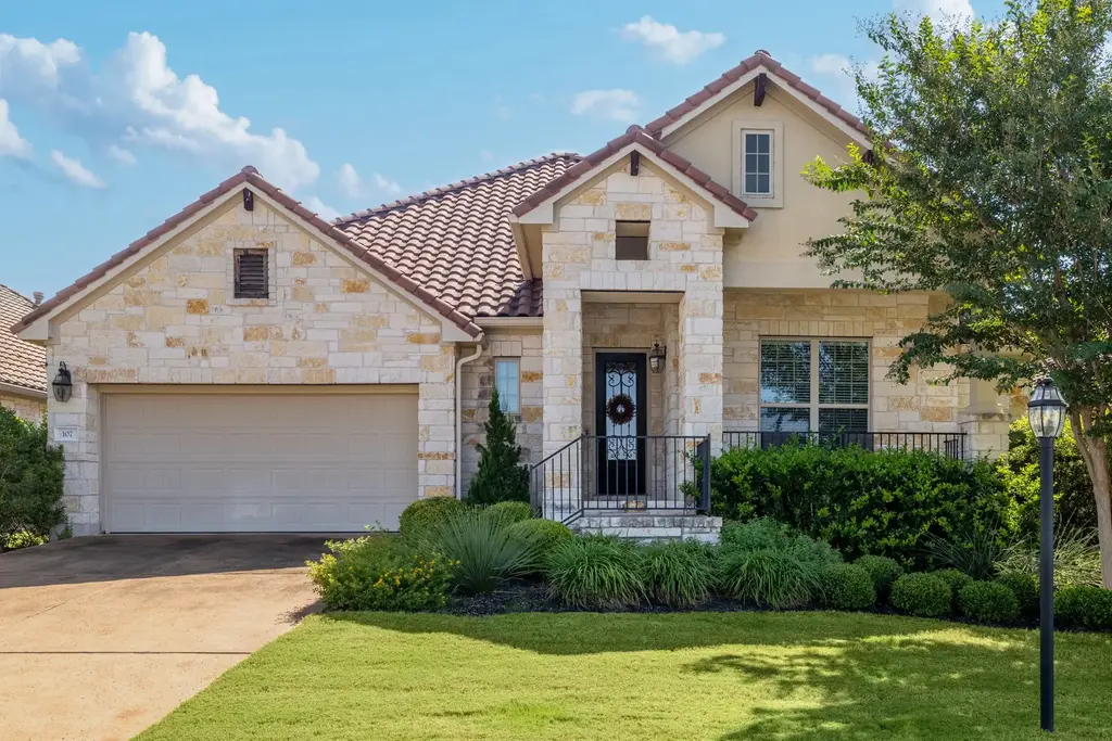 107 Antigua Way, Austin