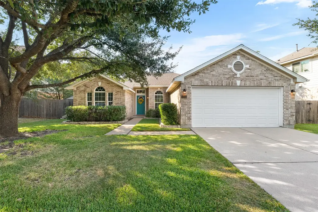 1211 Heppner Dr, Cedar Park