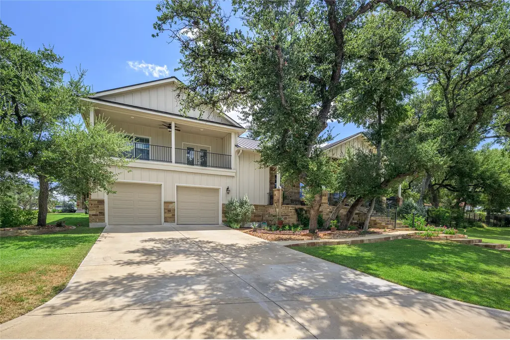 100 Kathleen Ave, La Grange
