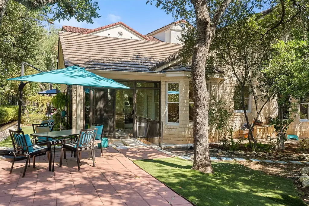 3 Grapewood Ct, The Hills