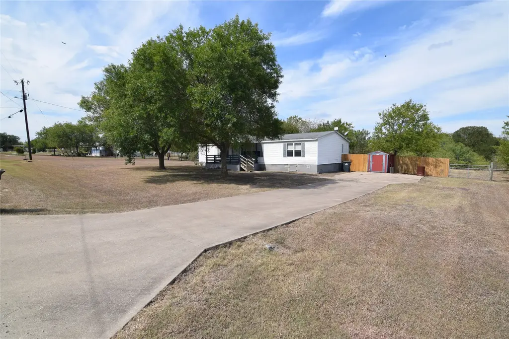 12312 Mustang Mesa Dr, Buda