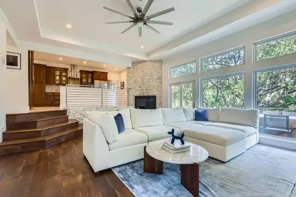 2203 Doral Dr, Austin