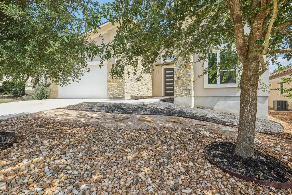 220 Leaping Holly St, San Marcos