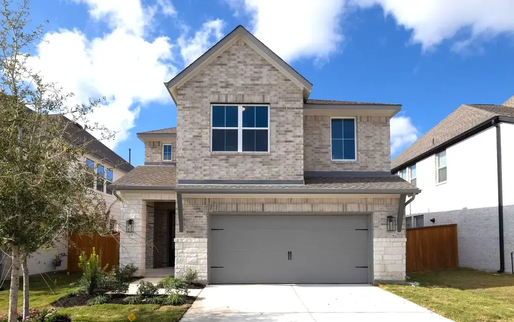 137 Emerald Grove Dr, Georgetown