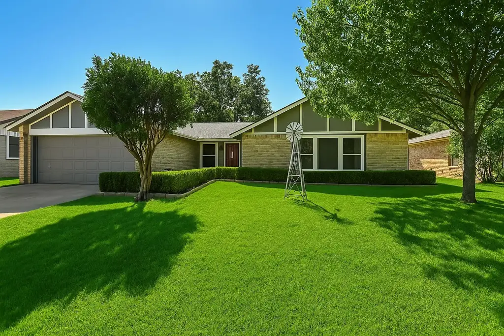 703 Windsor Rd, Round Rock