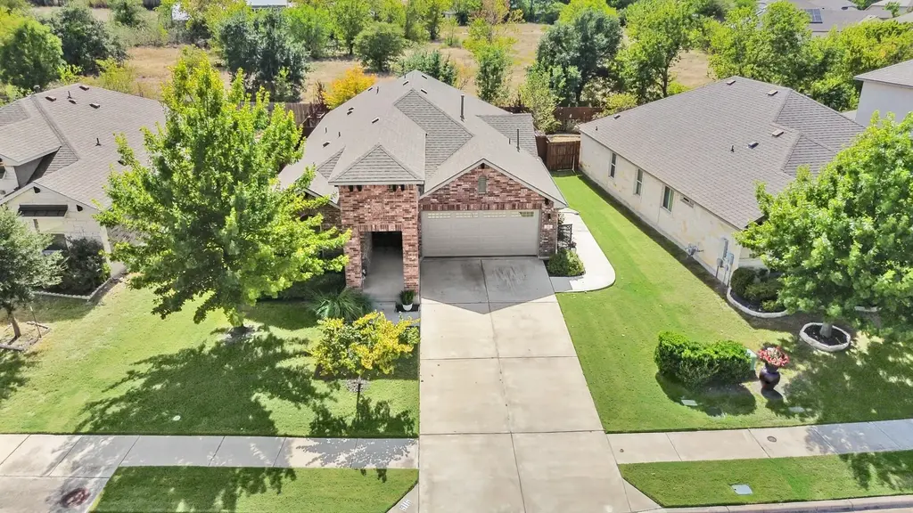 916 Palo Duro Loop, Round Rock
