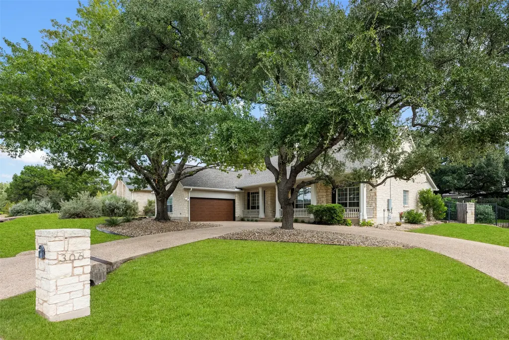 306 Copperleaf Rd, Lakeway