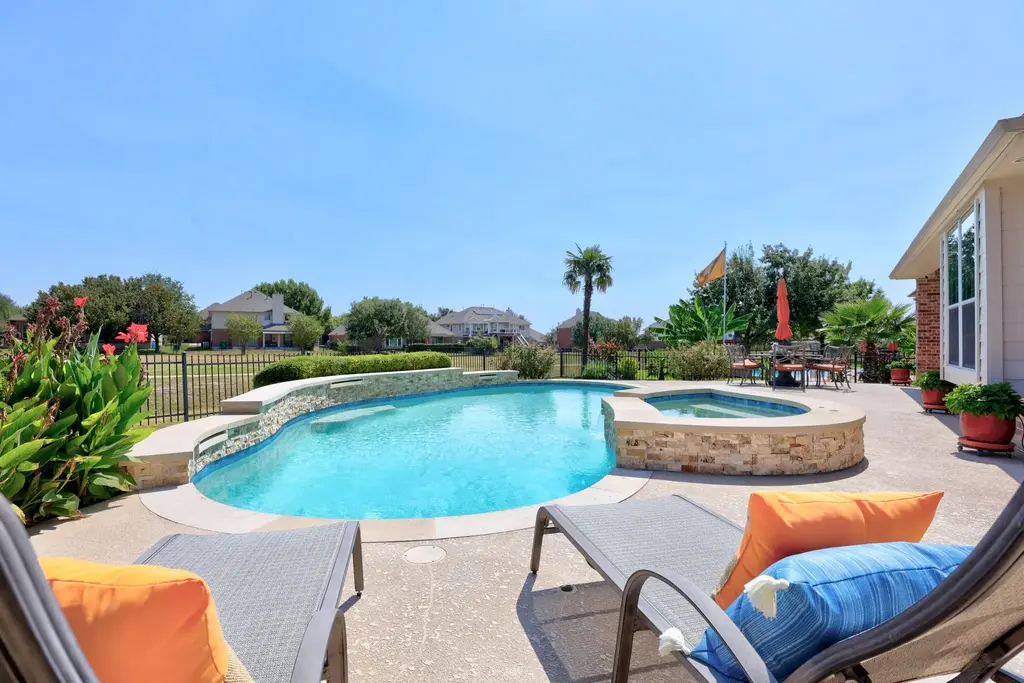 2732 Amen Corner Rd, Pflugerville