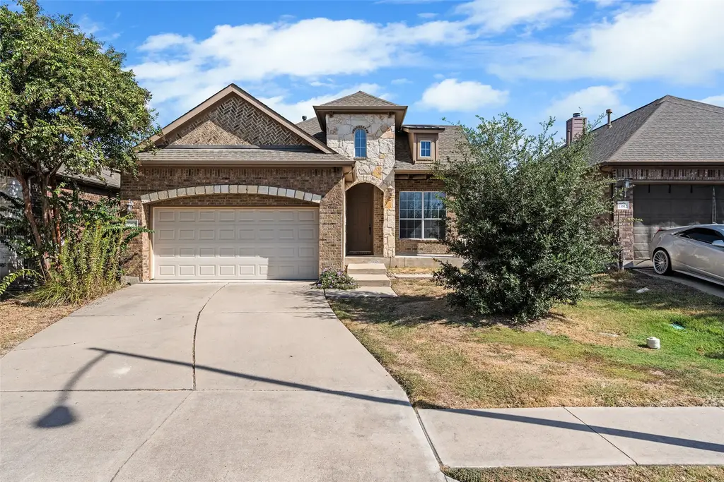 13808 Fallsprings Way, Manor