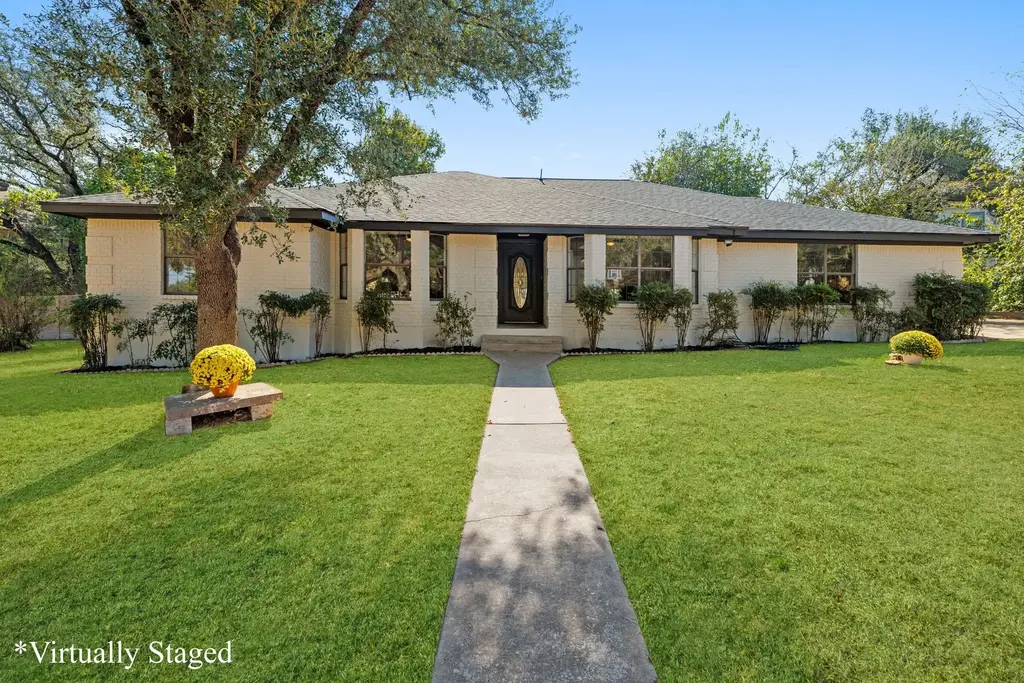 303 S Ridge Cir, Georgetown