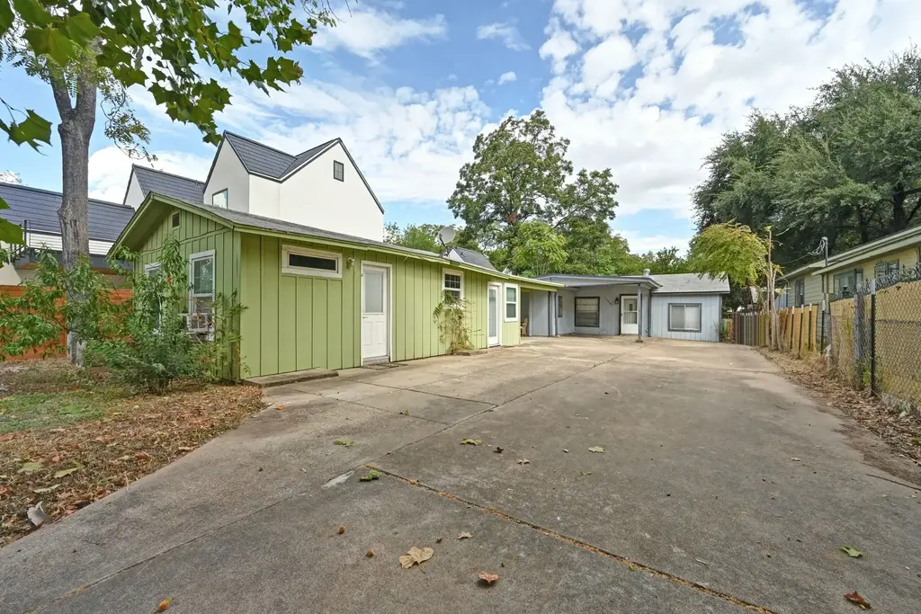 1706 Riverview St B, Austin