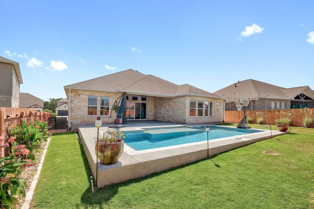 120 Sanco Dr, Liberty Hill