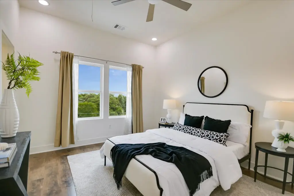 3007 E 12th St 82, Austin