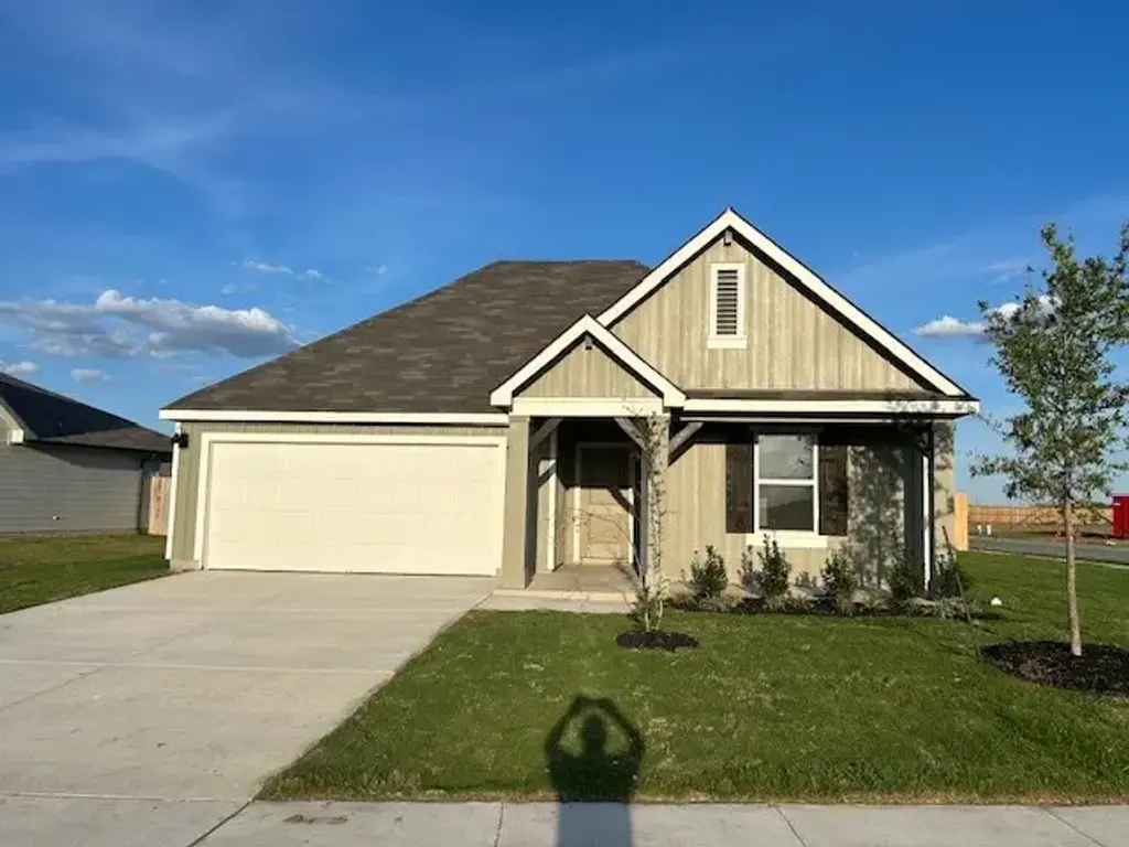 310 Doss Dr, Rockdale
