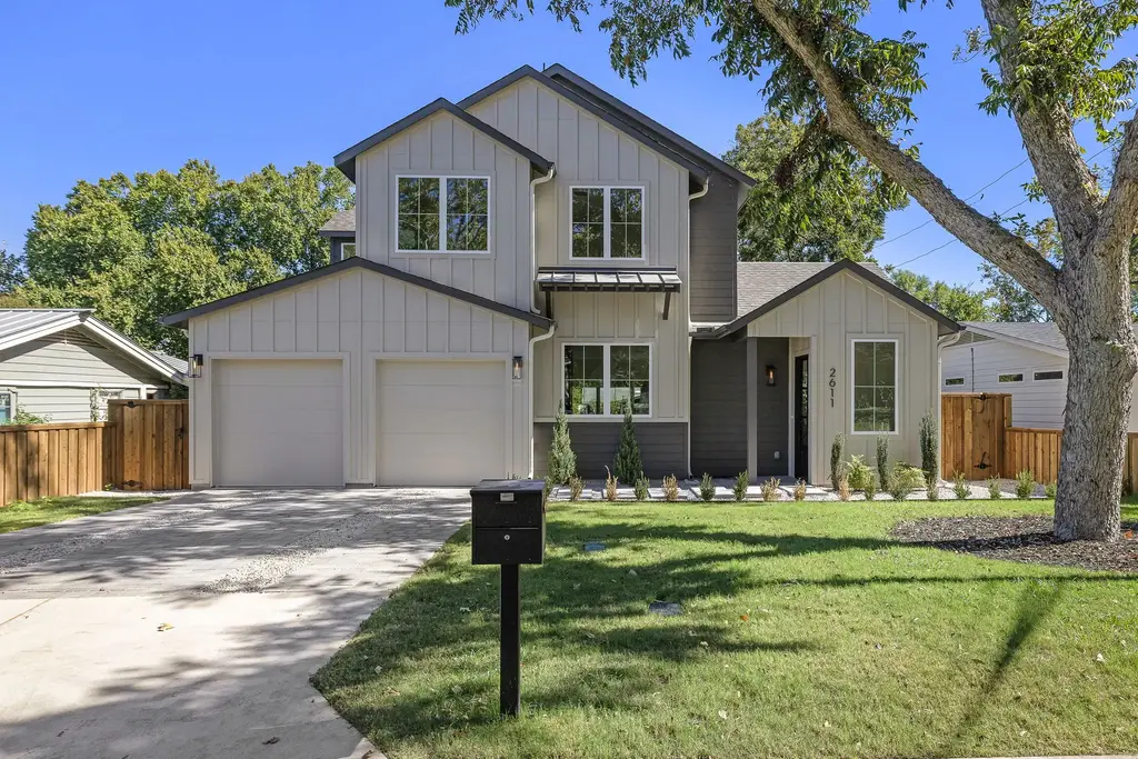 2611 Sherwood Ln, Austin