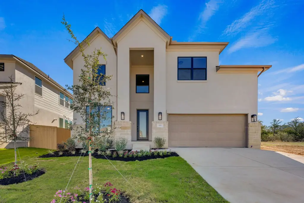133 Pinyon Pine Dr, Bastrop