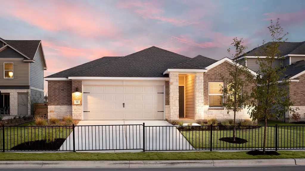 1637 Four Waters Loop, Georgetown