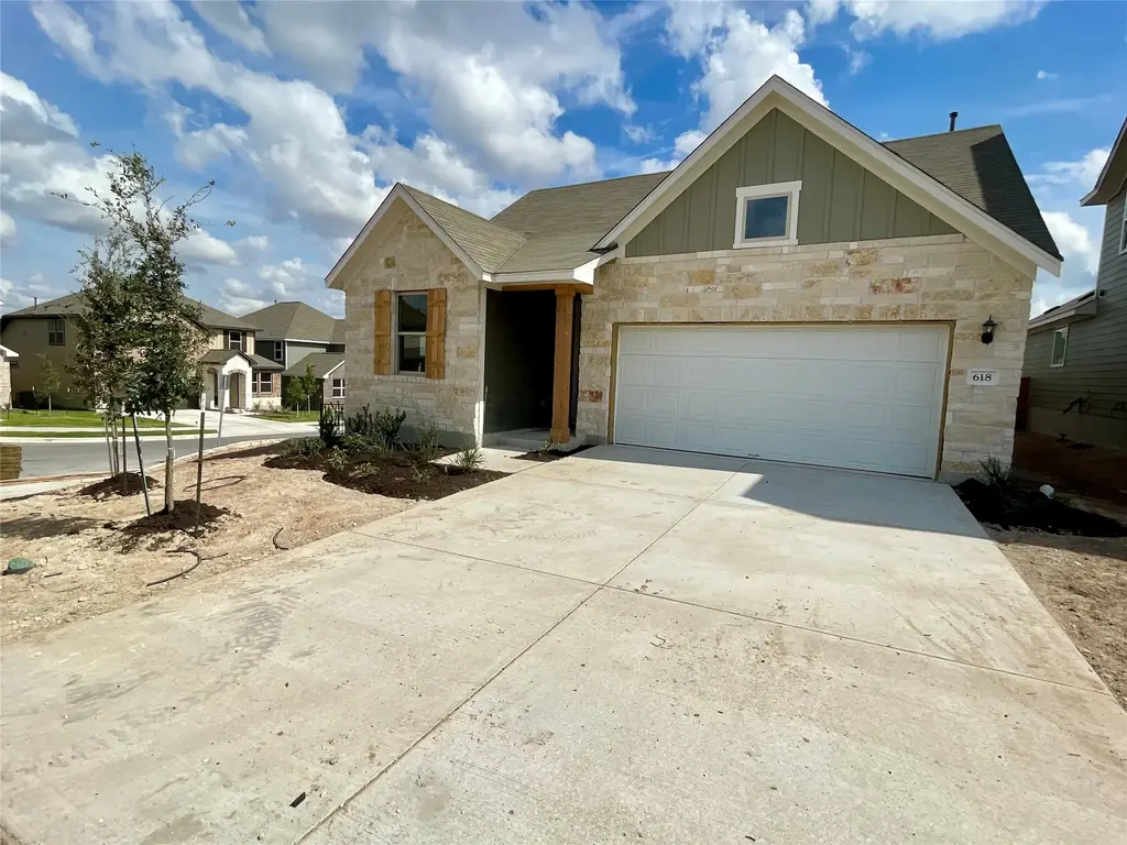 618 Palo Brea Loop, Hutto