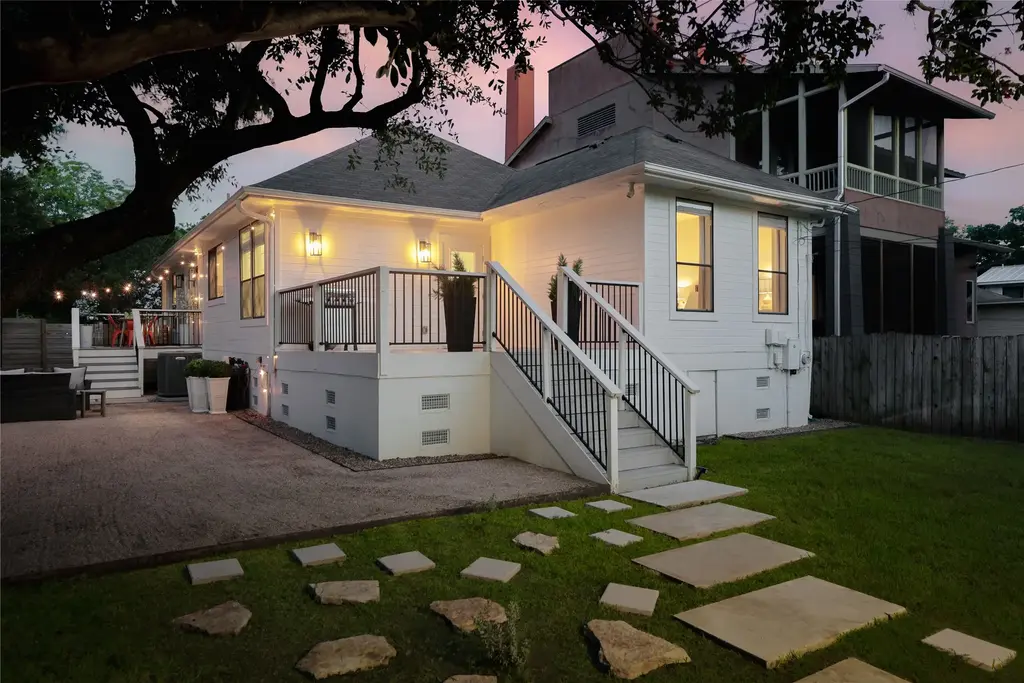 1018 Shelley Ave, Austin