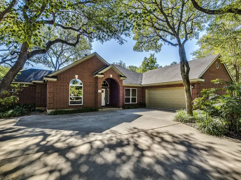 201 Dewberry Cv, Buda