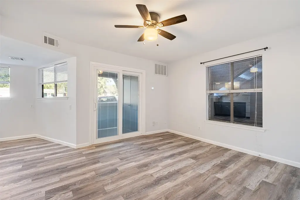 2500 Burleson Rd 502, Austin