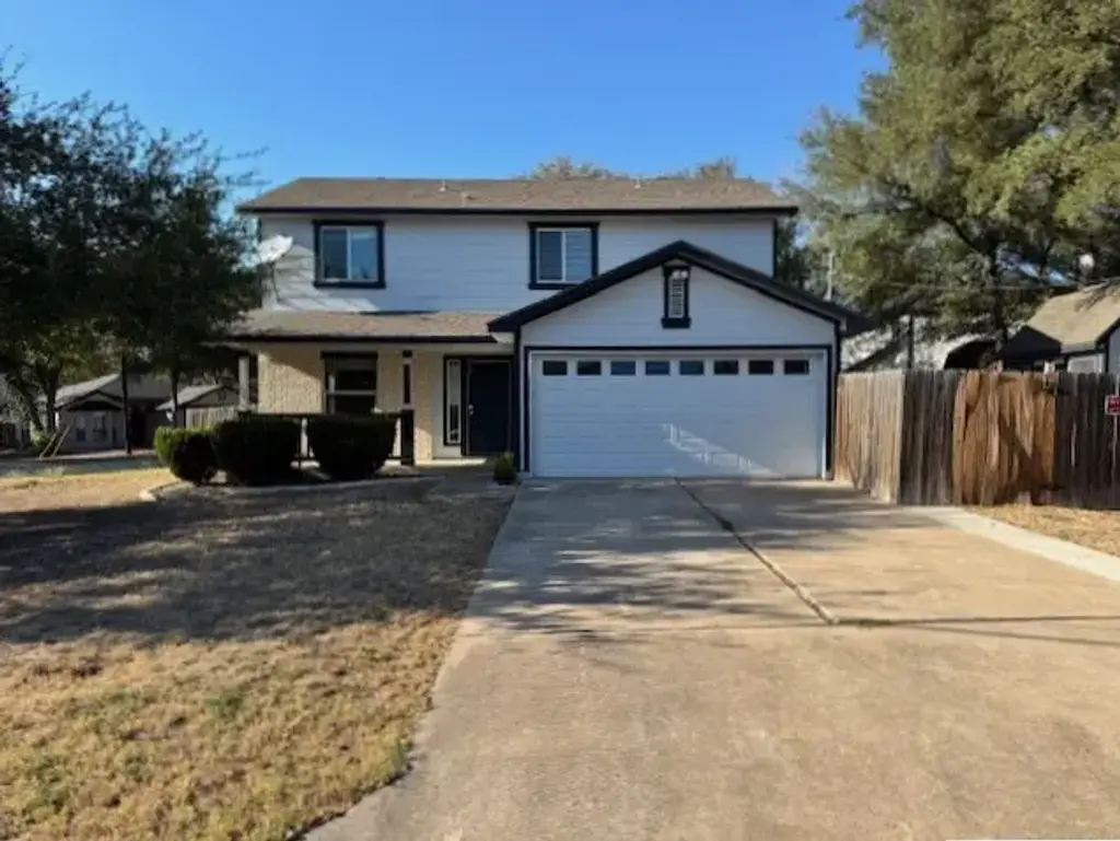 103 Winecup Path, Cedar Creek