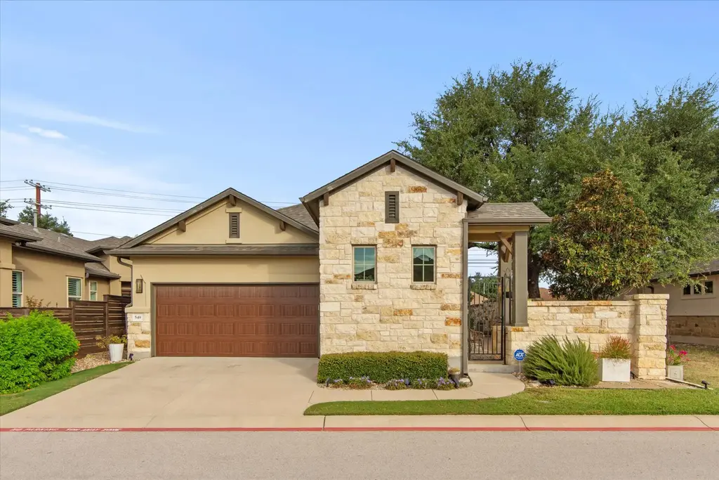 549 Clubhouse Dr G, Georgetown