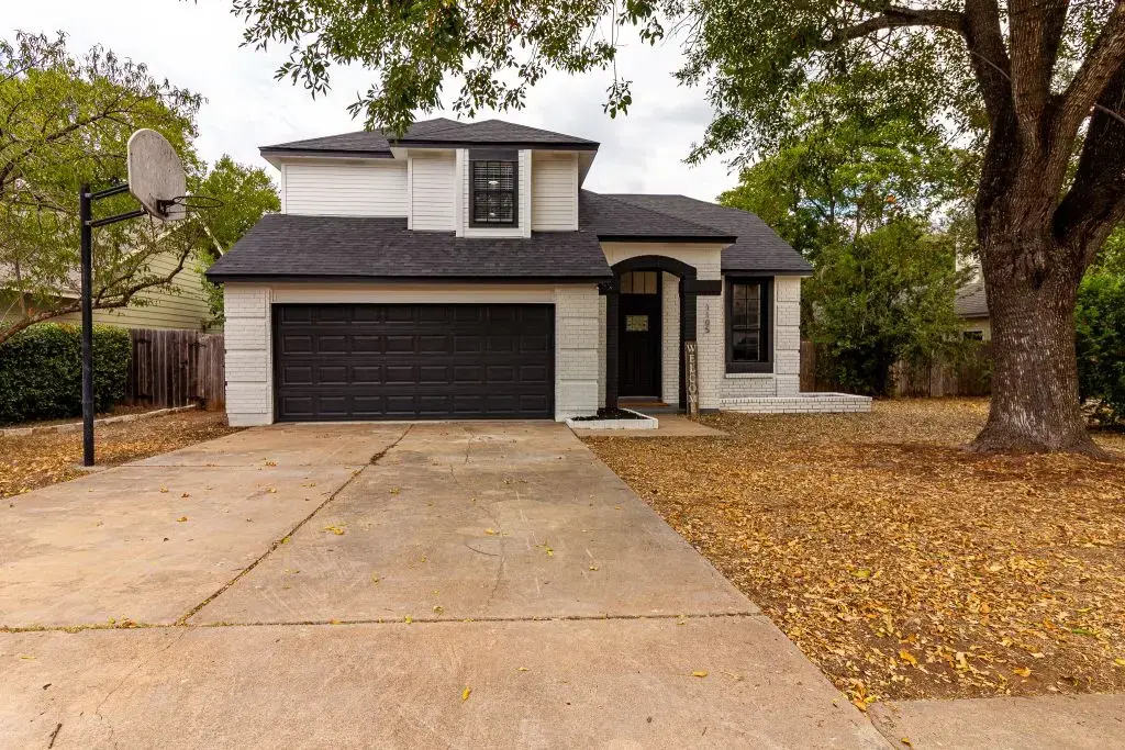 1105 Rambling Trl, Cedar Park