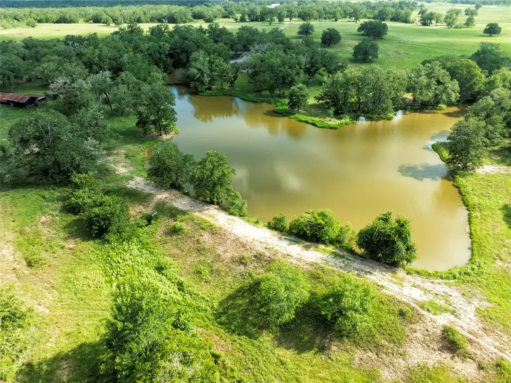 6750 Three Mile Rd, Flatonia