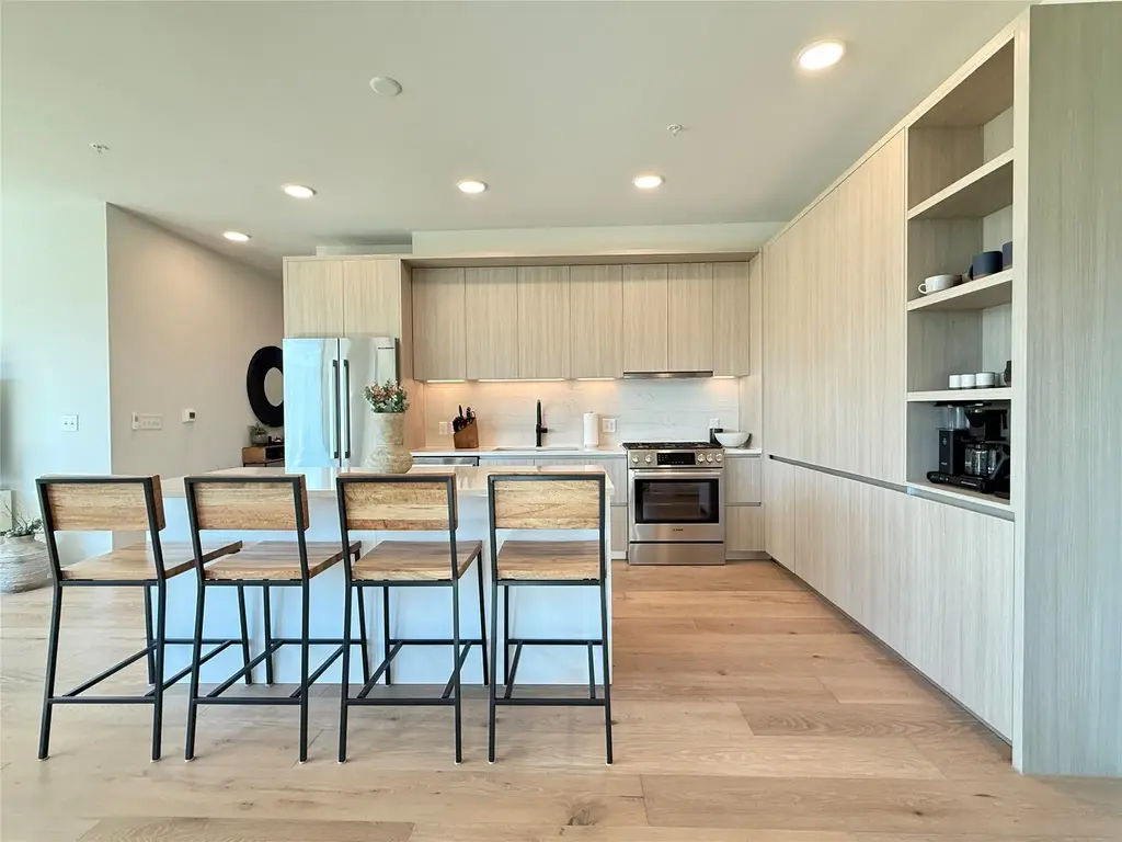 2209 S 1st St 328, Austin