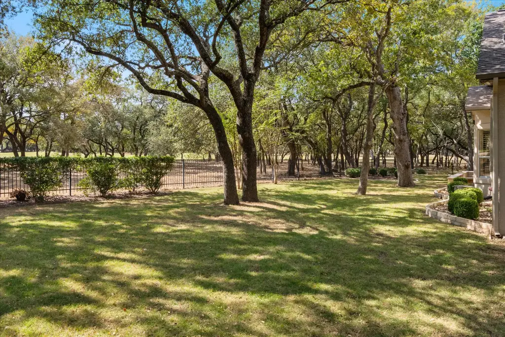 111 Trail Rider Way, Georgetown