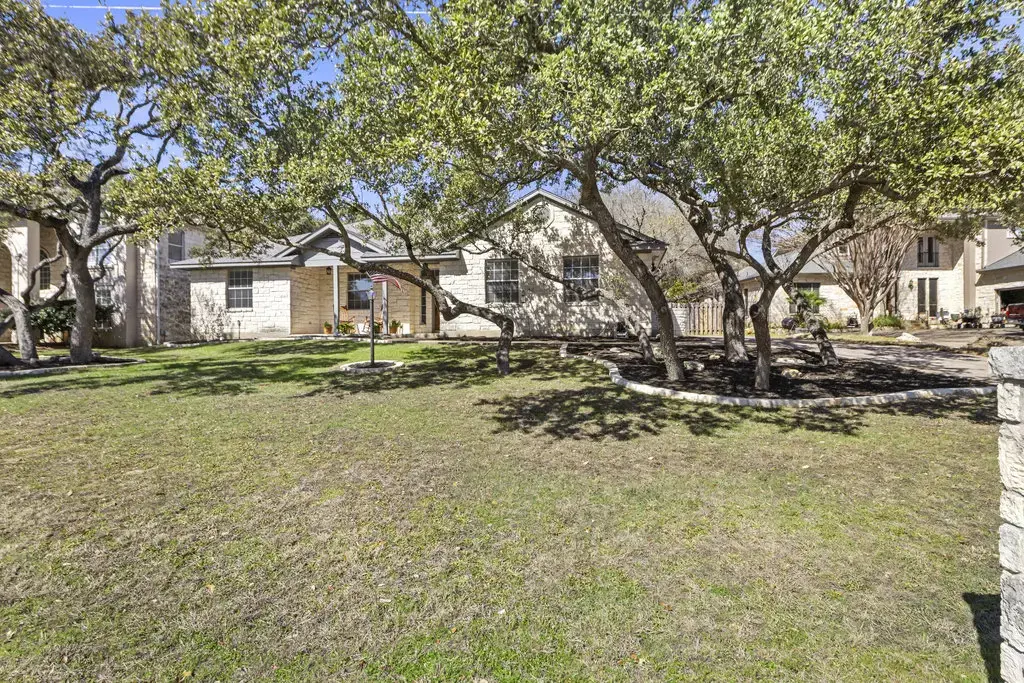 333 Hurst Creek Rd, Lakeway