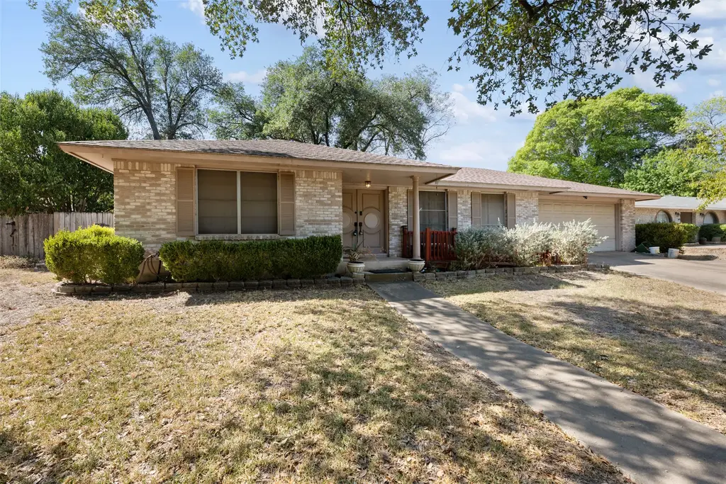 12312 Blue Water Dr, Austin