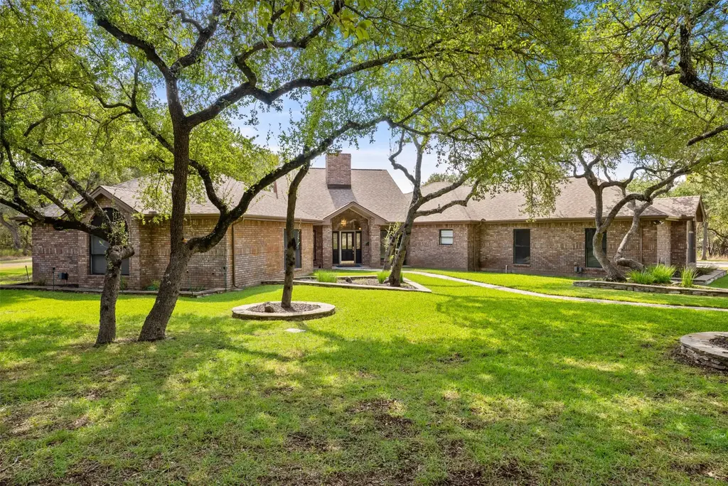 1071 Fieldstone Dr, New Braunfels