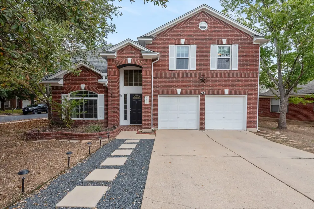 5042 Cleves St, Round Rock