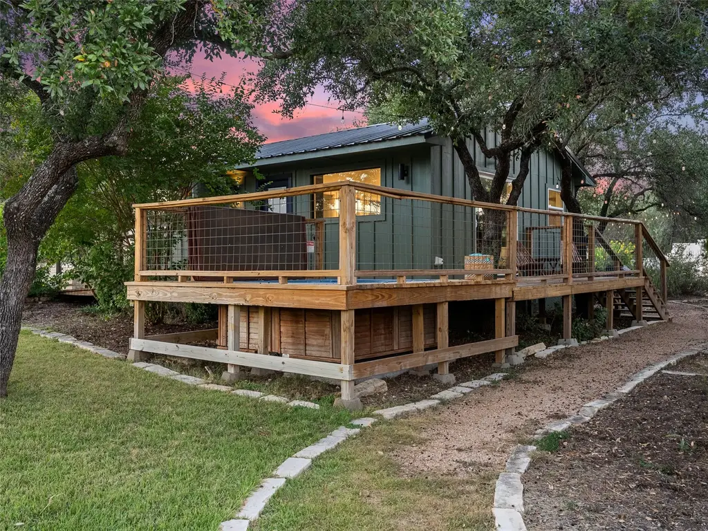 3500 R O Dr, Spicewood