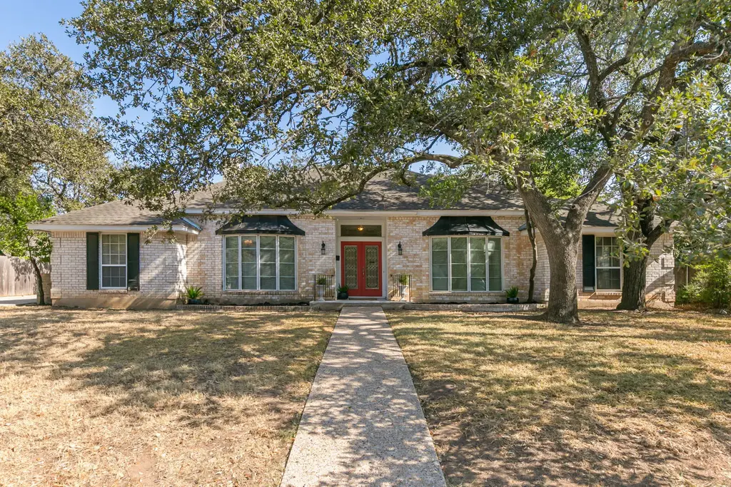 7403 W Rim Dr, Austin
