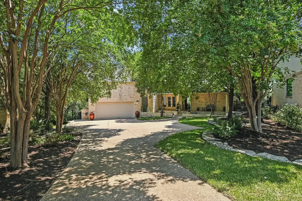 2701 Bartons Bluff Ln, Austin