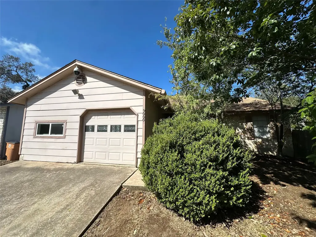 9000 Marsh Dr, Austin