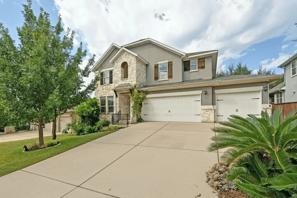 15932 Cinca Terra Dr, Bee Cave