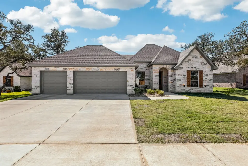 1313 Shirley Faye Ln, Salado