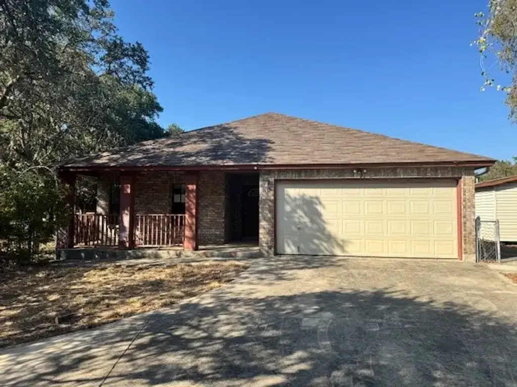7632 Jessica Ln, Spring Branch