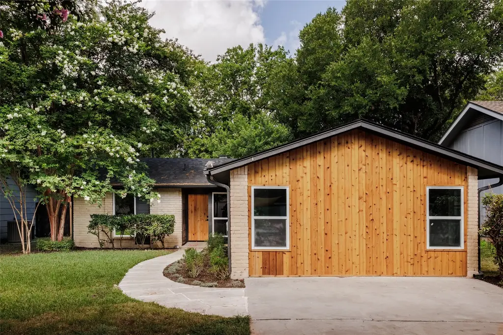5204 Hedgewood, Austin