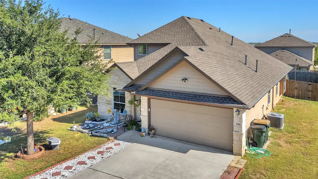 206 Linden Ln, San Marcos