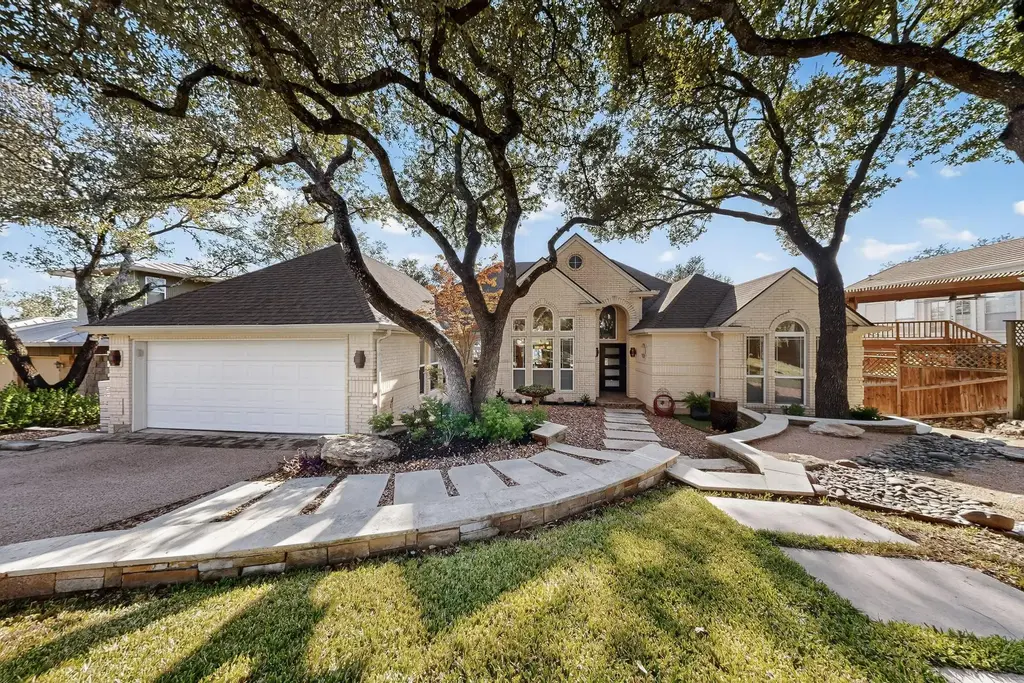7007 Winterberry Dr, Austin