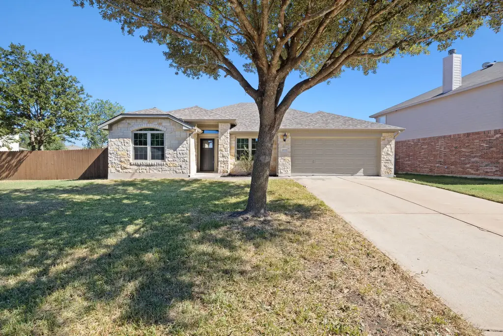 18733 Chrighton Castle Bnd, Pflugerville